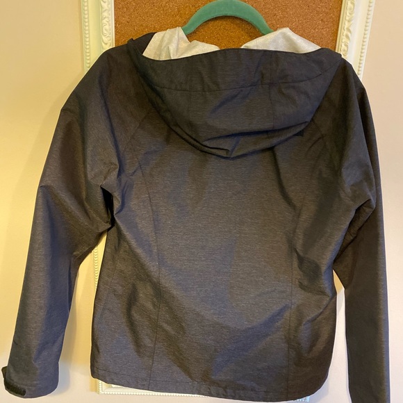 North Face Rain Jacket - Picture 3 of 7